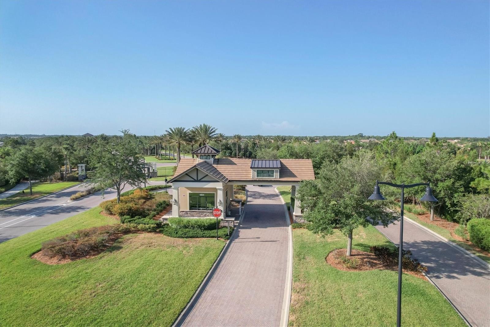 17128 Kenton Ter Property Photo 27