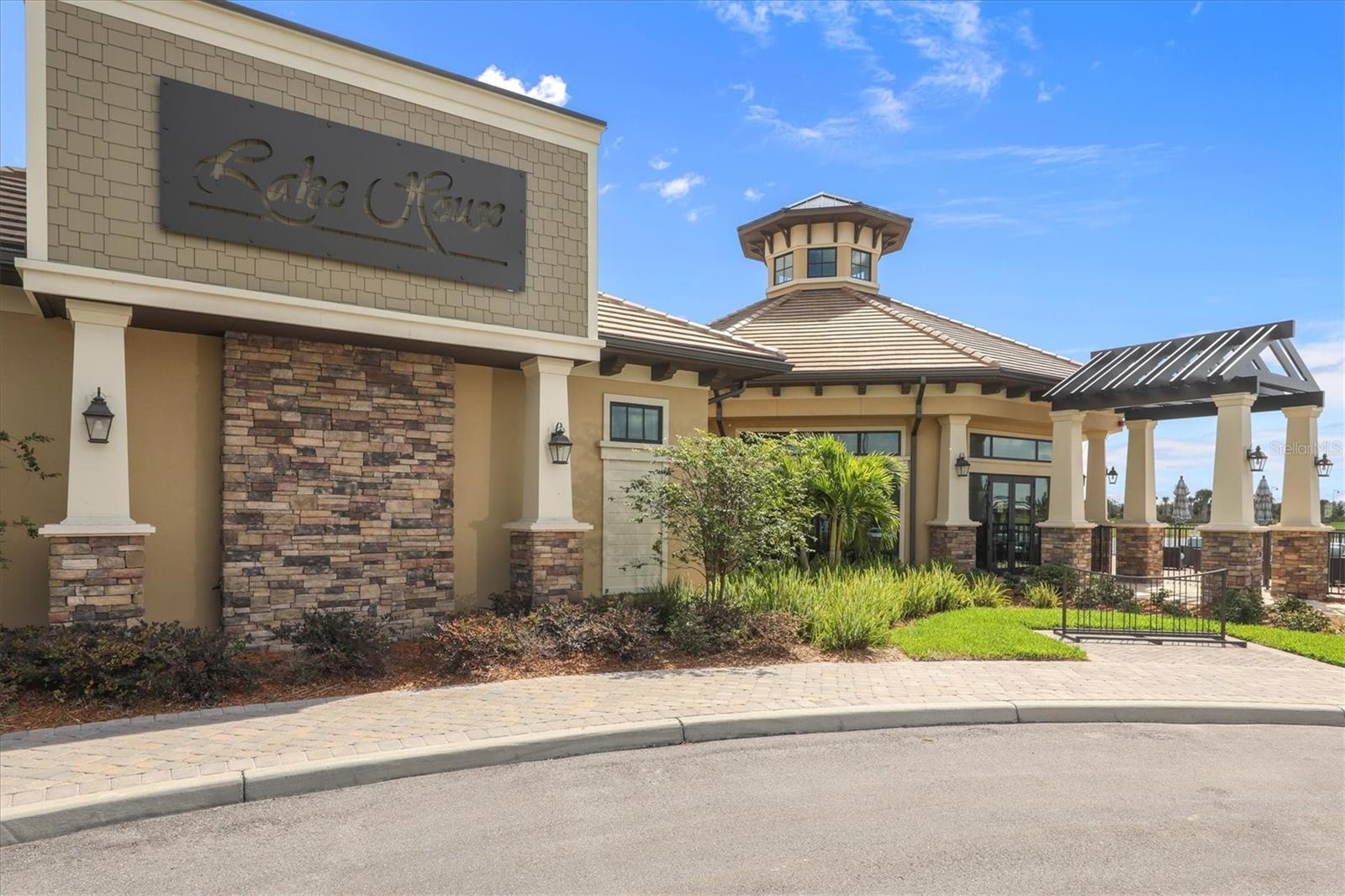 17128 Kenton Ter Property Photo 41