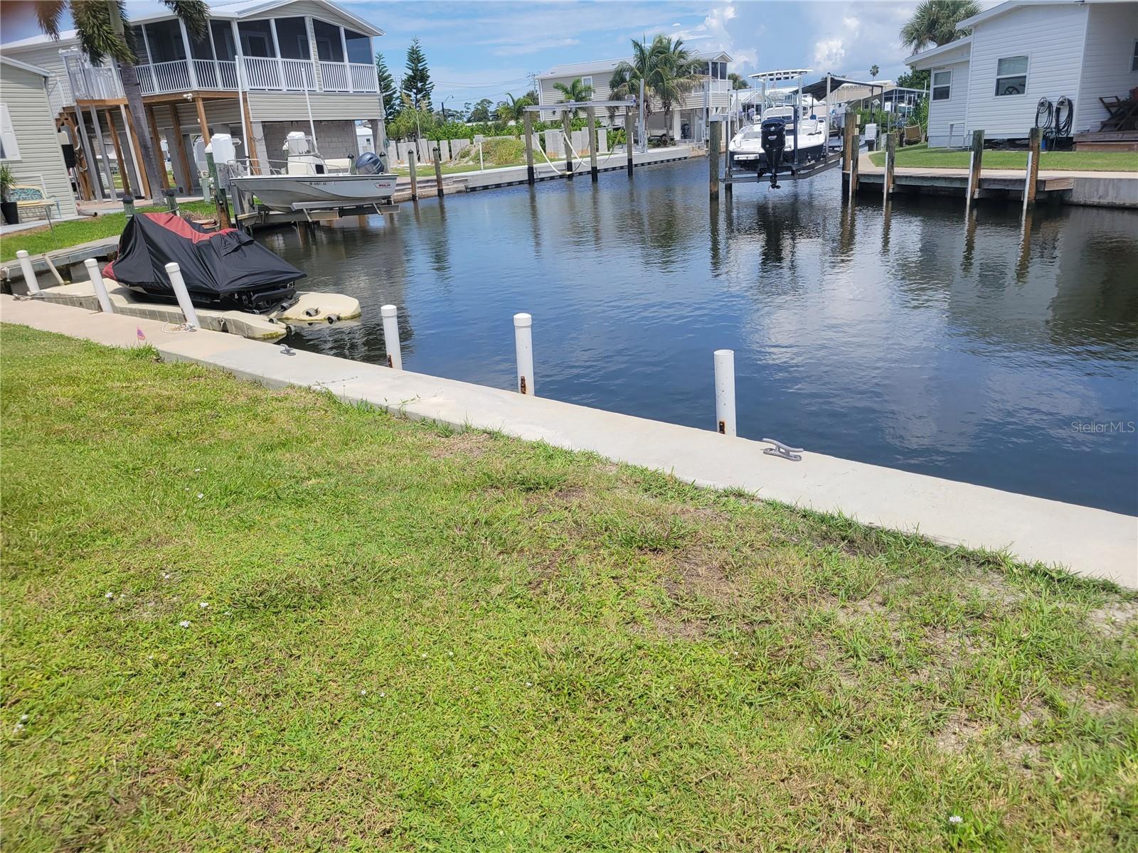 A4704042 Property Photo 3