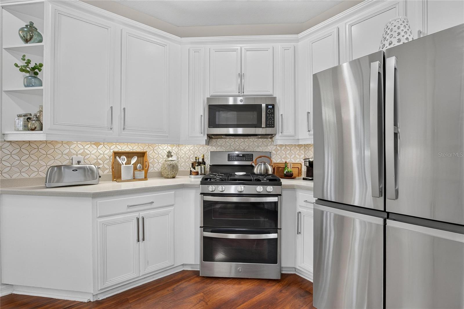 10807 Sierra Vista Pl Property Photo 14