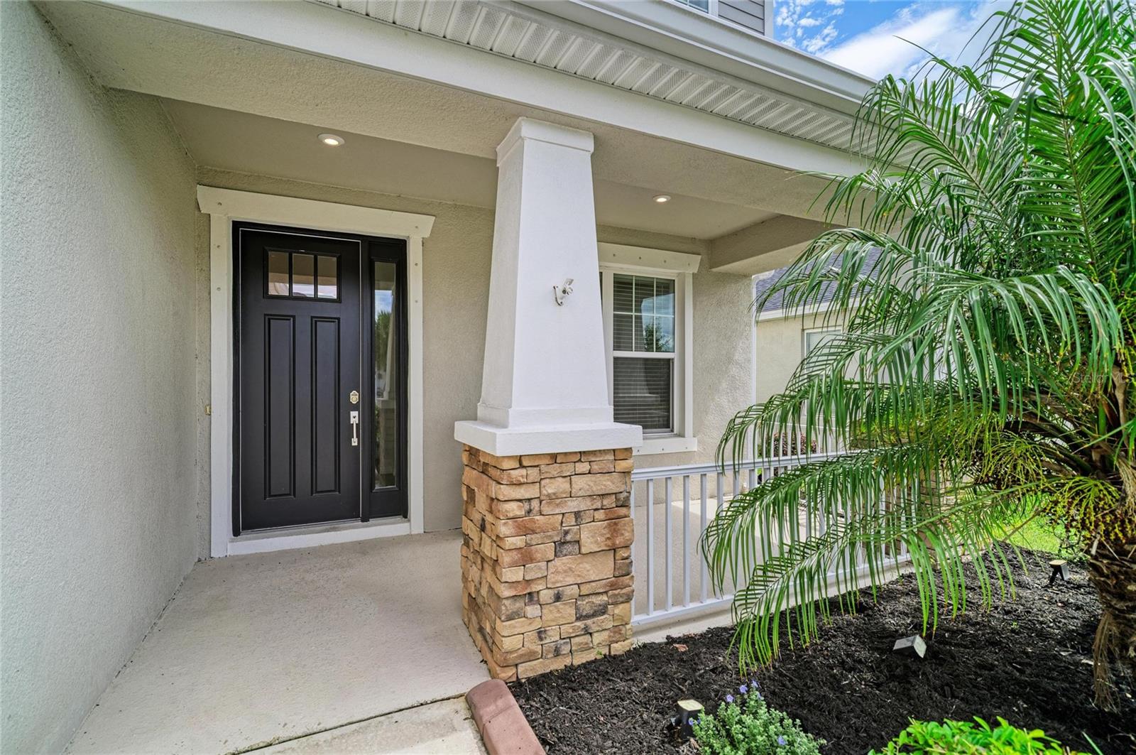 6332 Laurelcrest Gln Property Photo 5