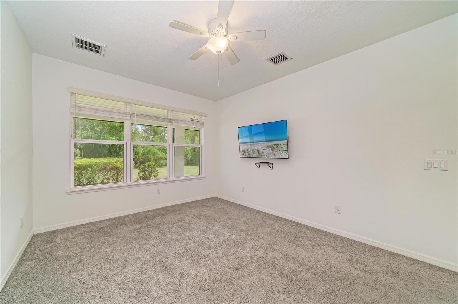 6332 Laurelcrest Gln Property Photo 27