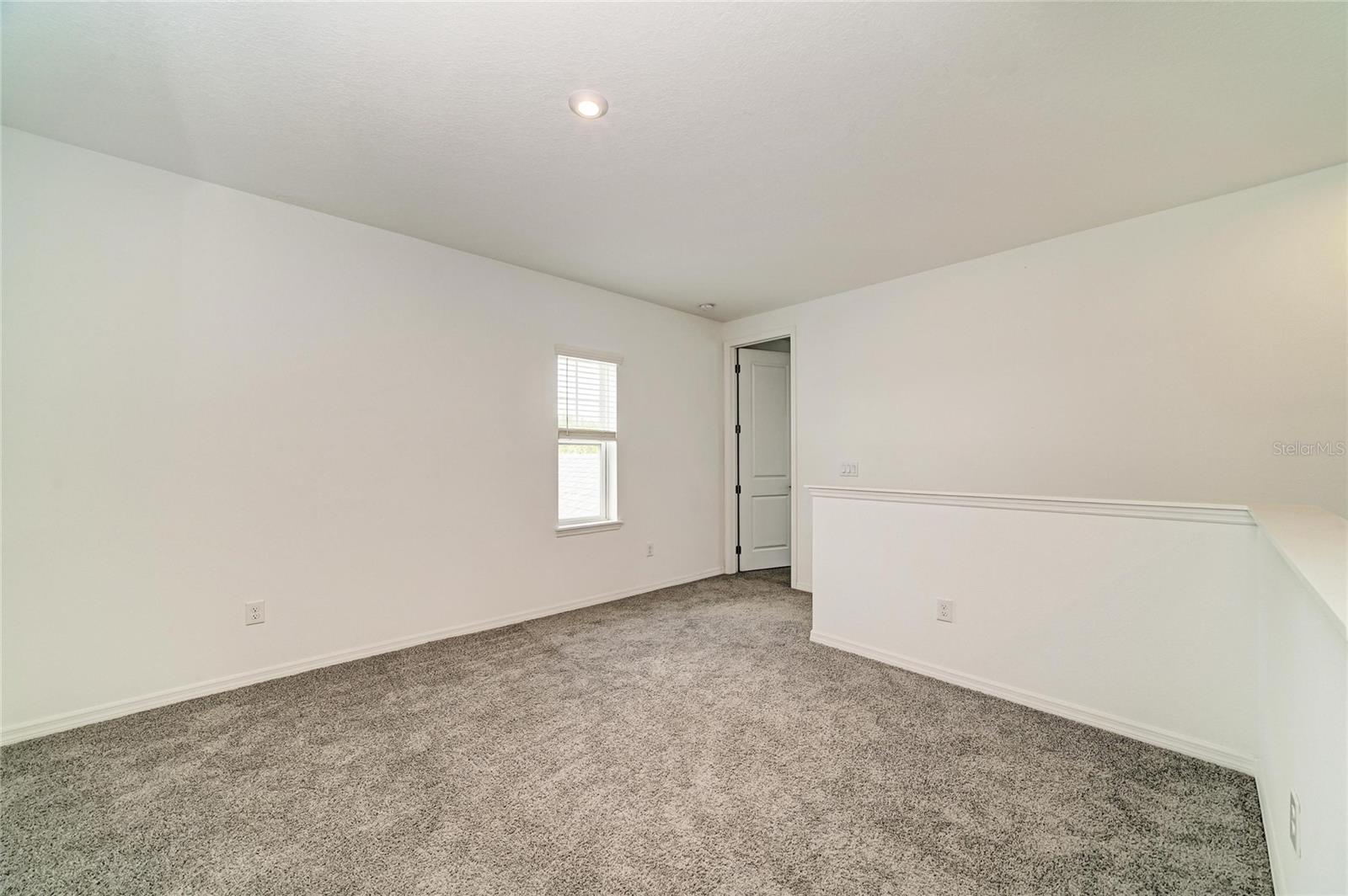 6332 Laurelcrest Gln Property Photo 37