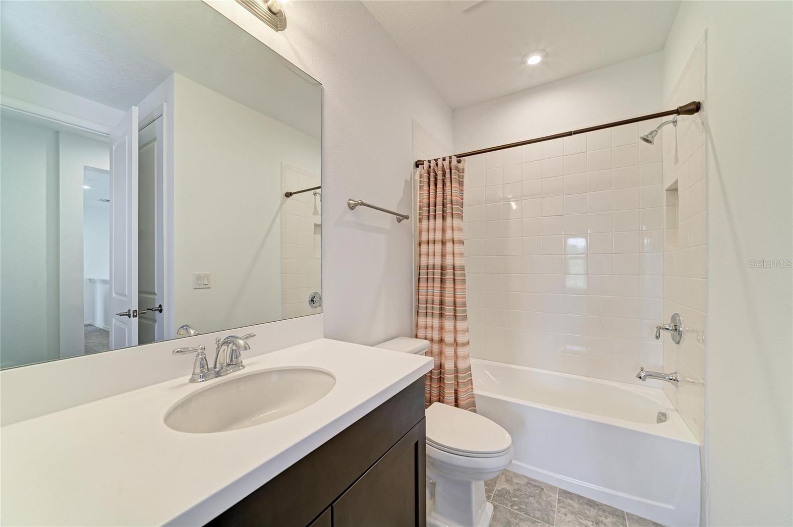 6332 Laurelcrest Gln Property Photo 46