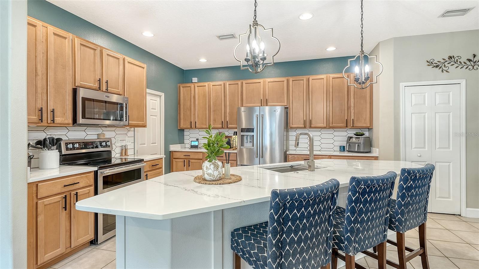 11481 Summit Rock Ct Property Photo 17