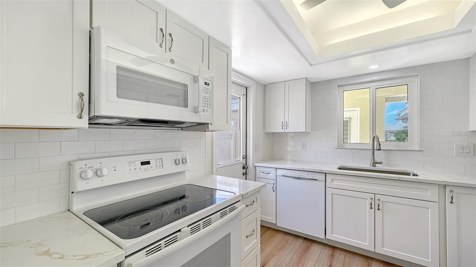 5911 Tidewood Ave #3 Property Photo 8