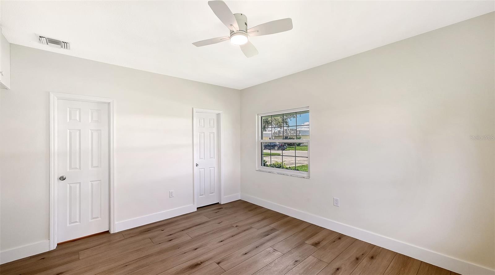 5911 Tidewood Ave #3 Property Photo 12