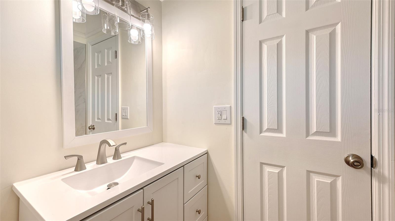 5911 Tidewood Ave #3 Property Photo 14
