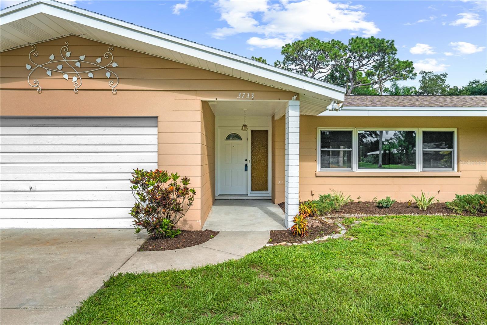 3733 Malec Cir Property Photo 5