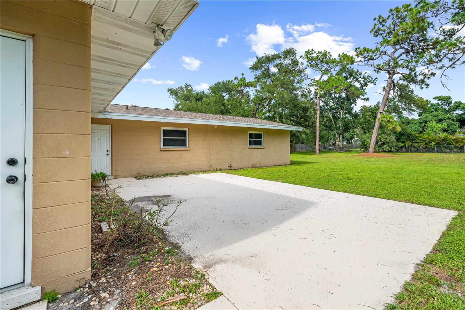 3733 Malec Cir Property Photo 39