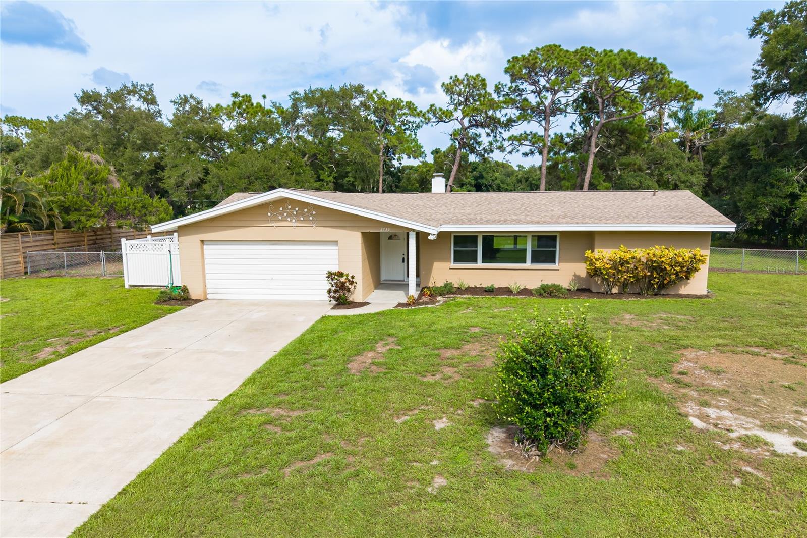 3733 Malec Cir Property Photo 49