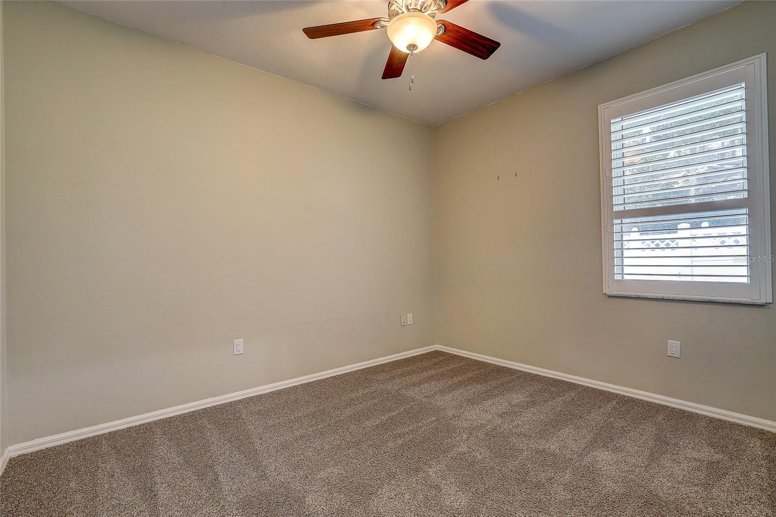 143 Mill Run E Property Photo 33