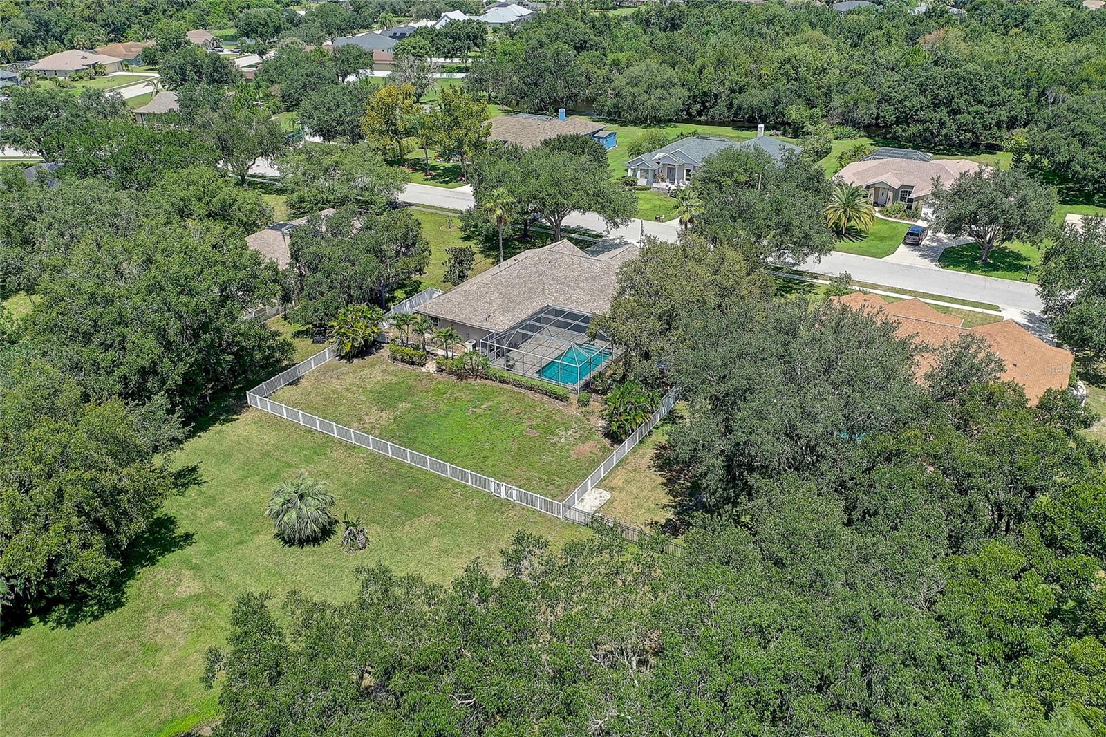 143 Mill Run E Property Photo 65