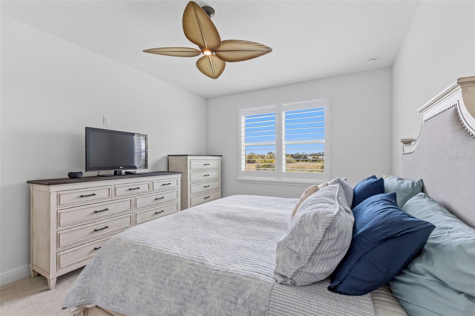 1003 Waterline Ct Property Photo 4