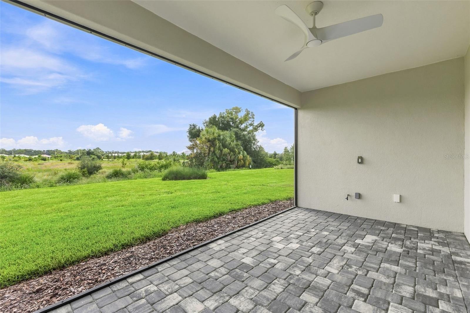 1003 Waterline Ct Property Photo 25