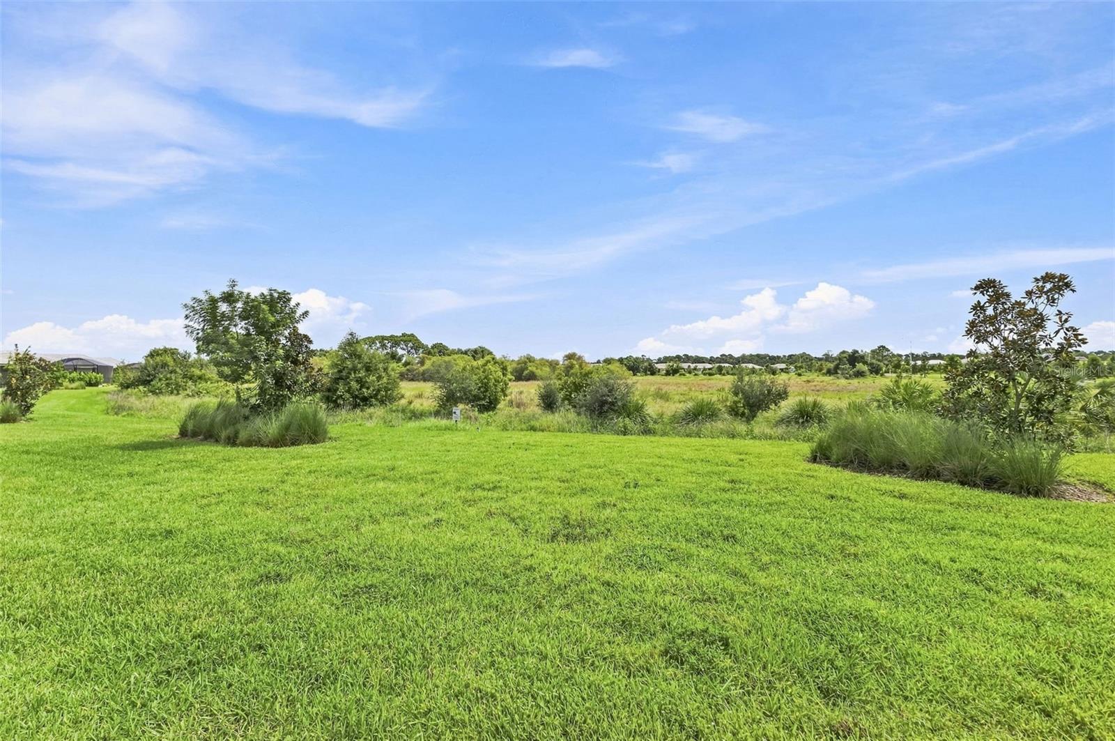 1003 Waterline Ct Property Photo 28