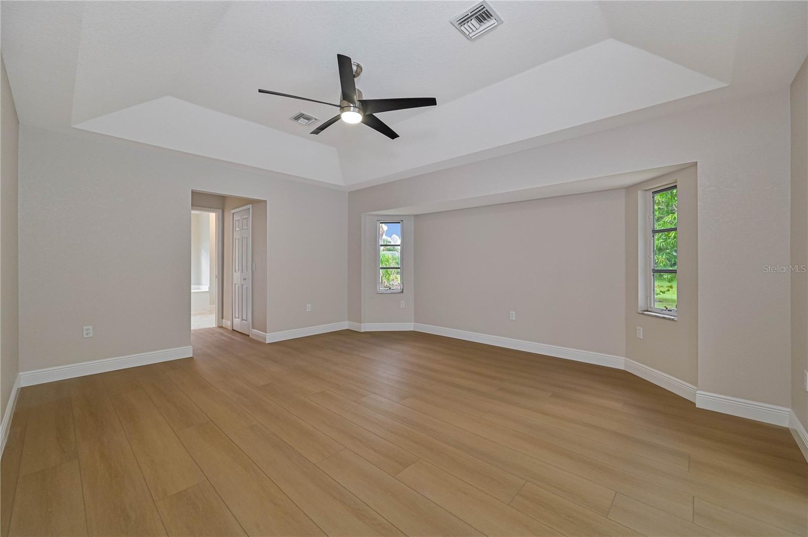 27334 Oruro Dr Property Photo 12