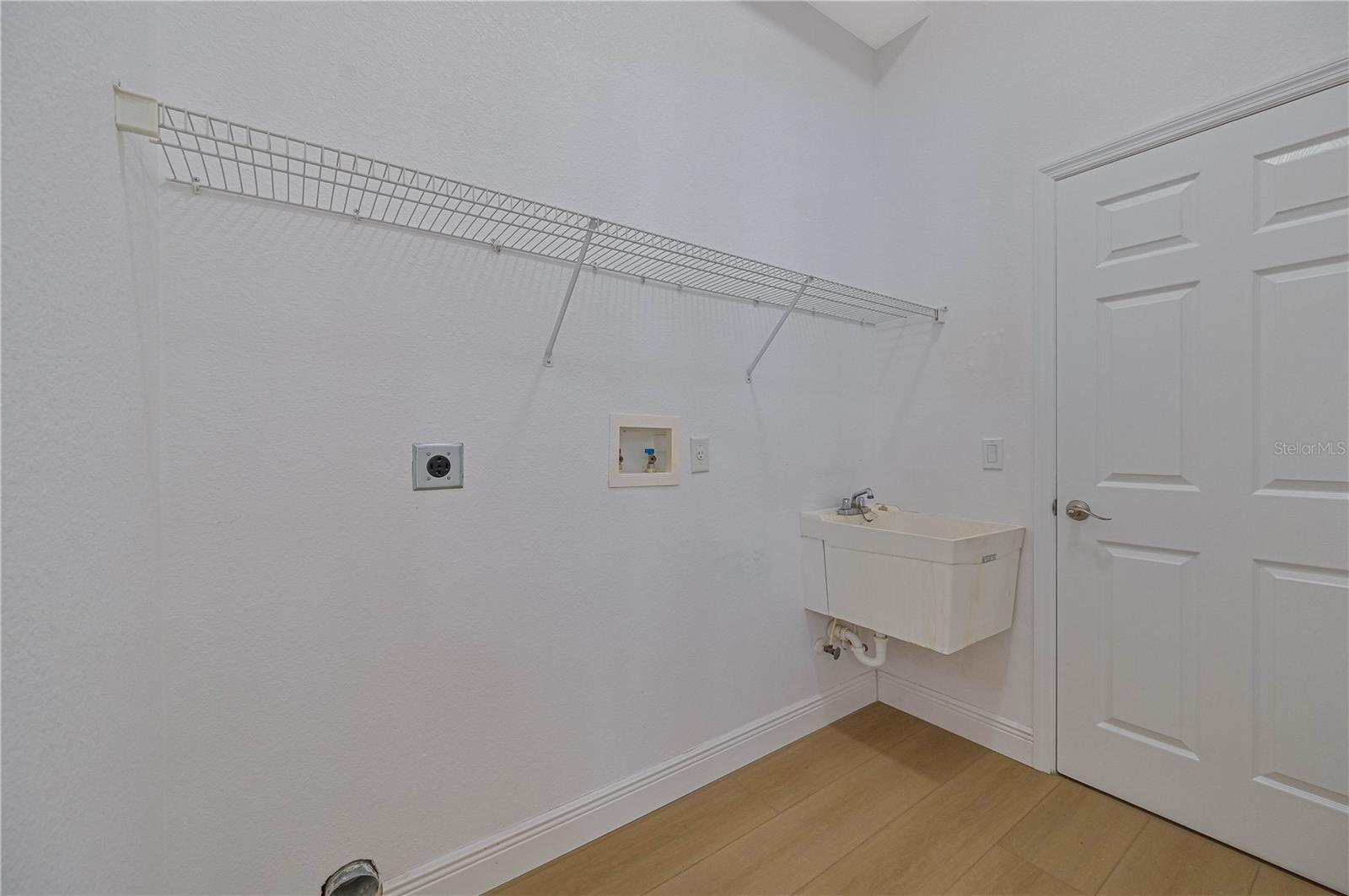 27334 Oruro Dr Property Photo 42