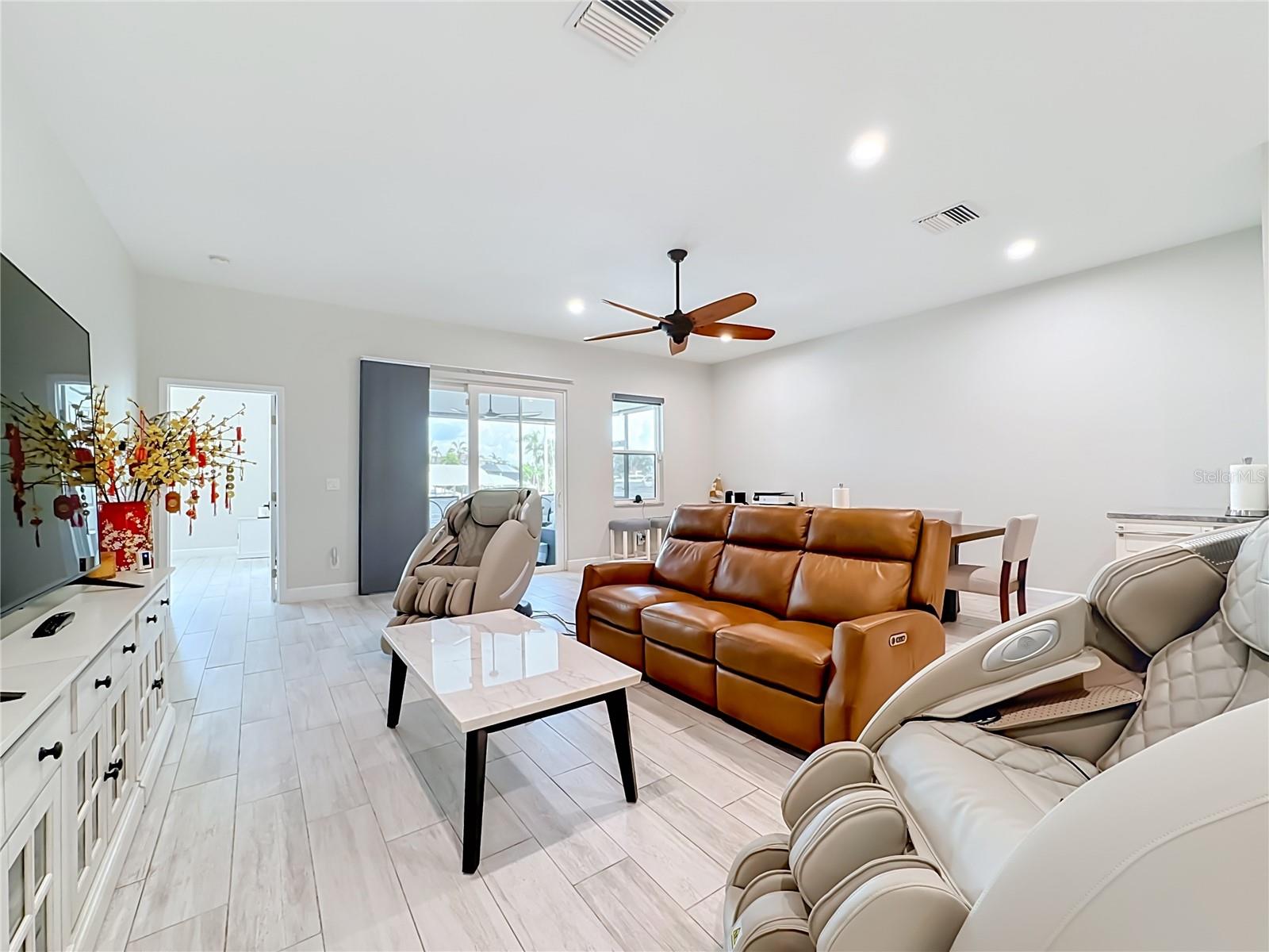 6835 Georgia Ave Property Photo 25
