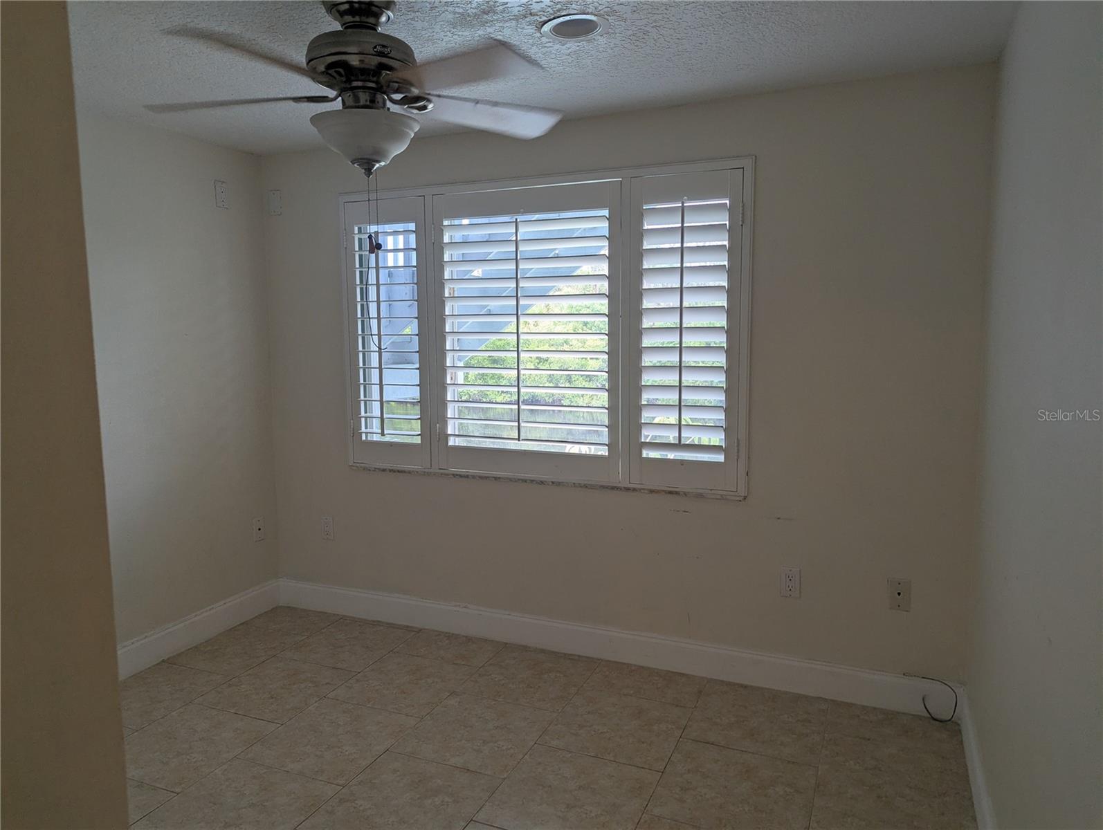 1167 Exeter Cir Property Photo 19