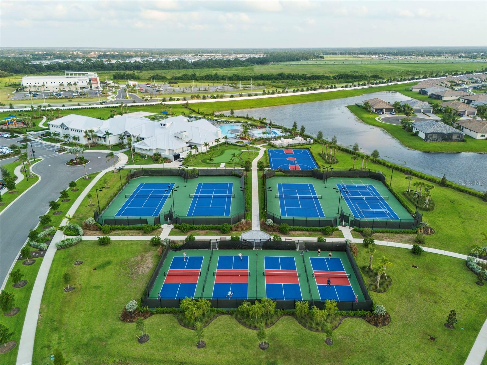 15126 Misty Water Xing Property Photo 93
