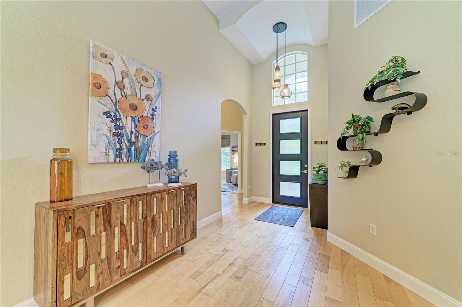 6690 Tailfeather Way Property Photo 6