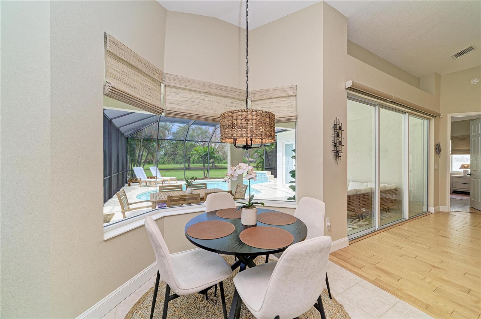 6690 Tailfeather Way Property Photo 15