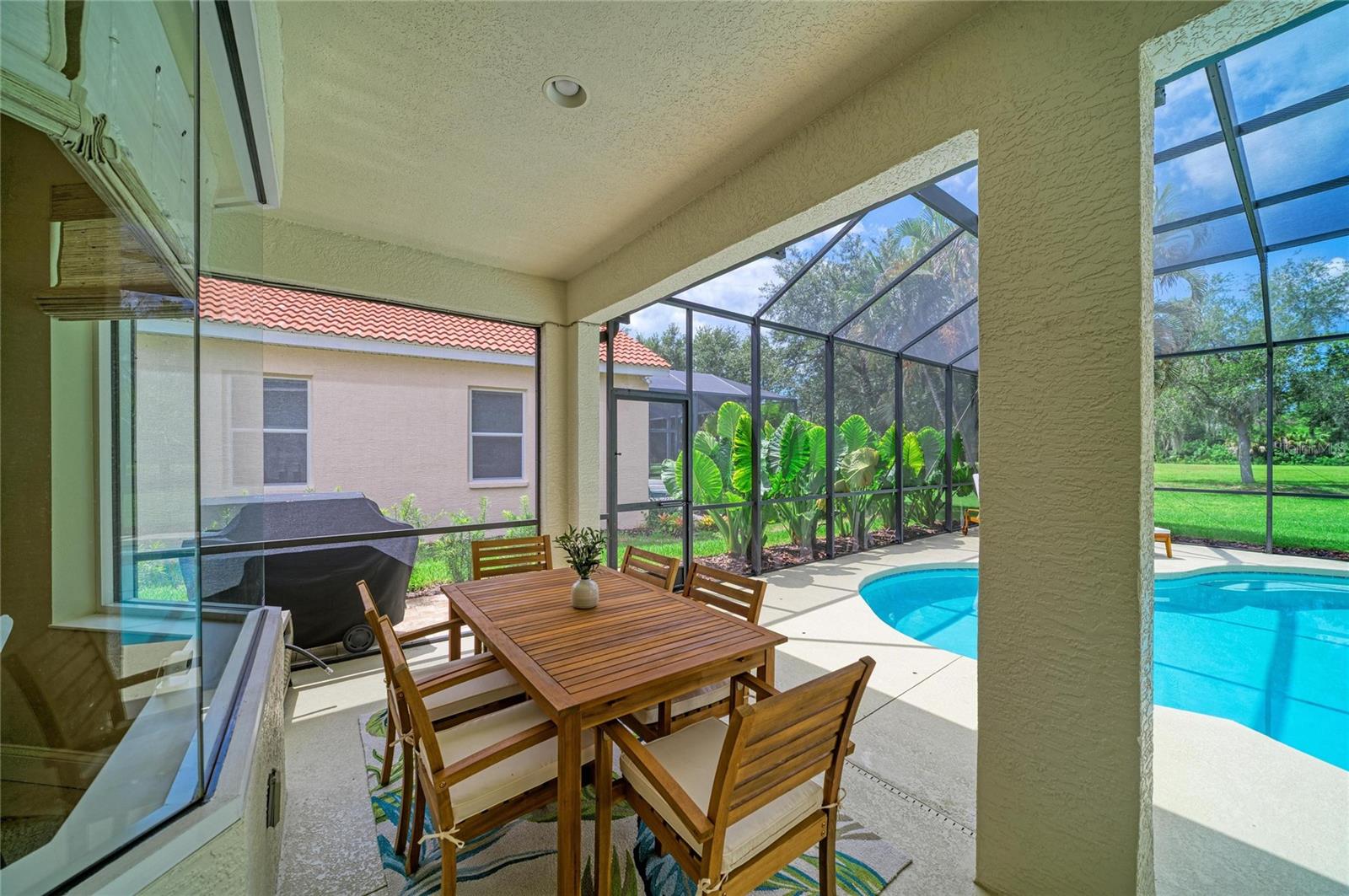 6690 Tailfeather Way Property Photo 30