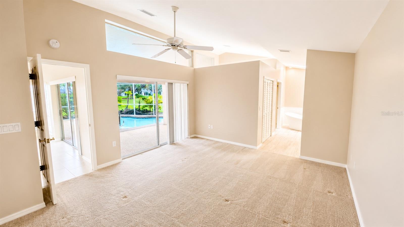 4096 Lyndhurst Ct Property Photo 14