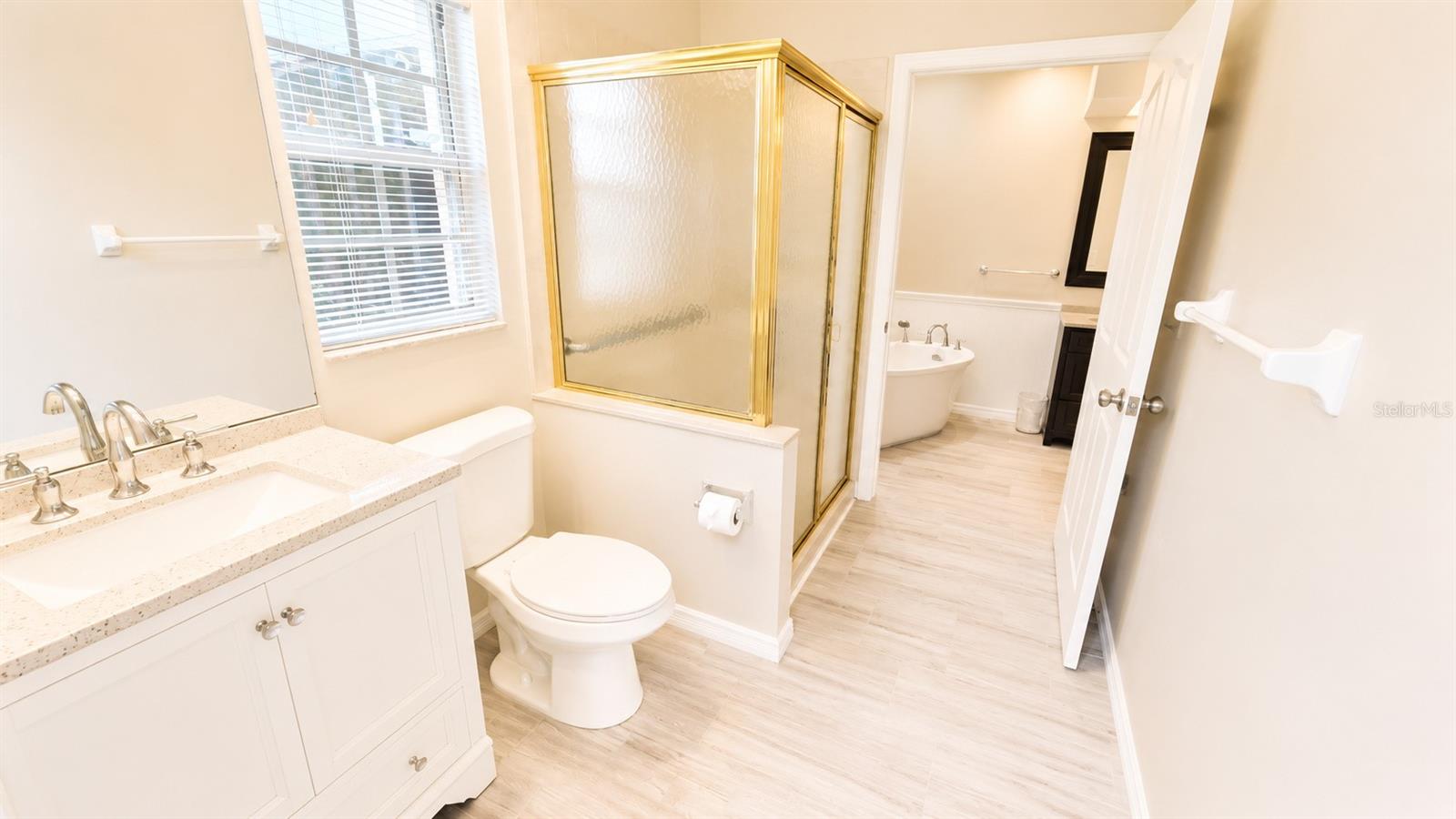 4096 Lyndhurst Ct Property Photo 20