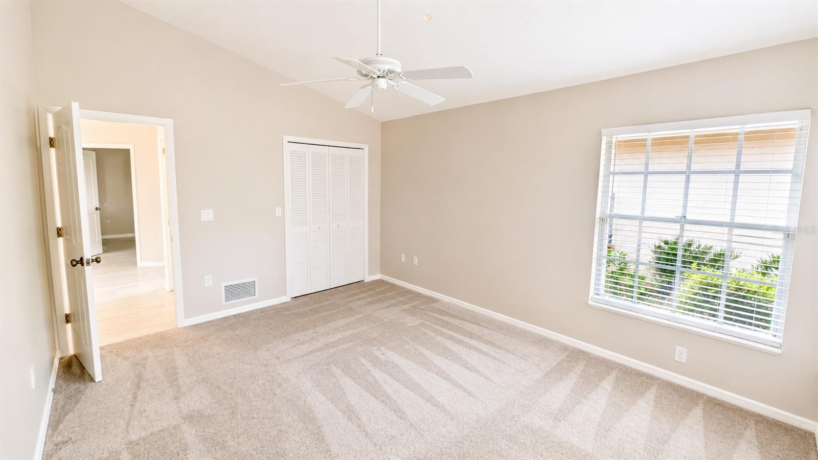 4096 Lyndhurst Ct Property Photo 22