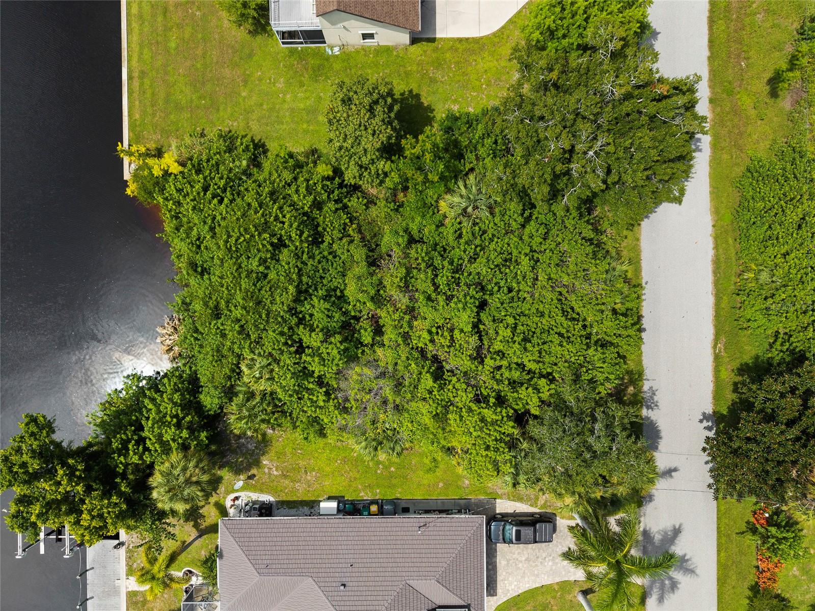 2434 Herron Ter Property Photo 10