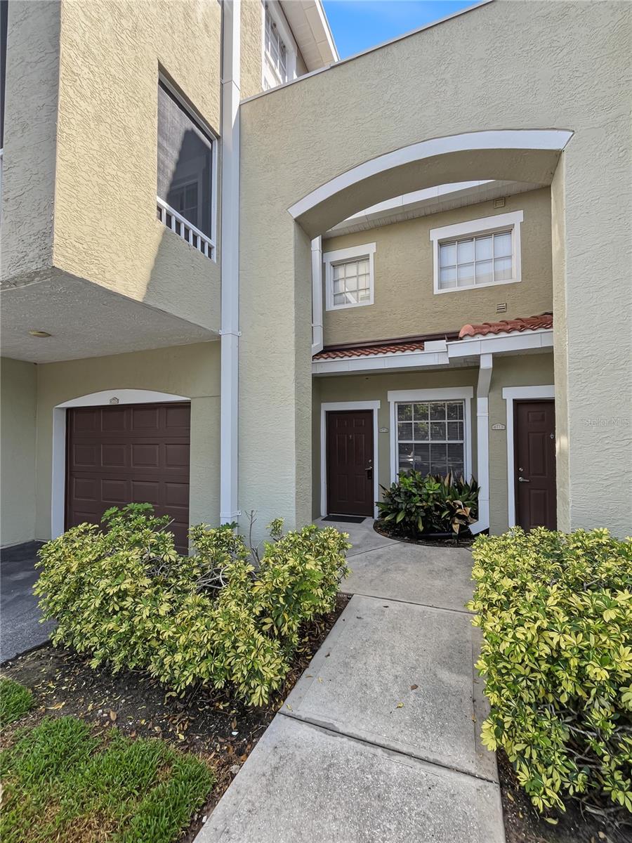 5601 BENTGRASS DR #10-112 Property Photo 1