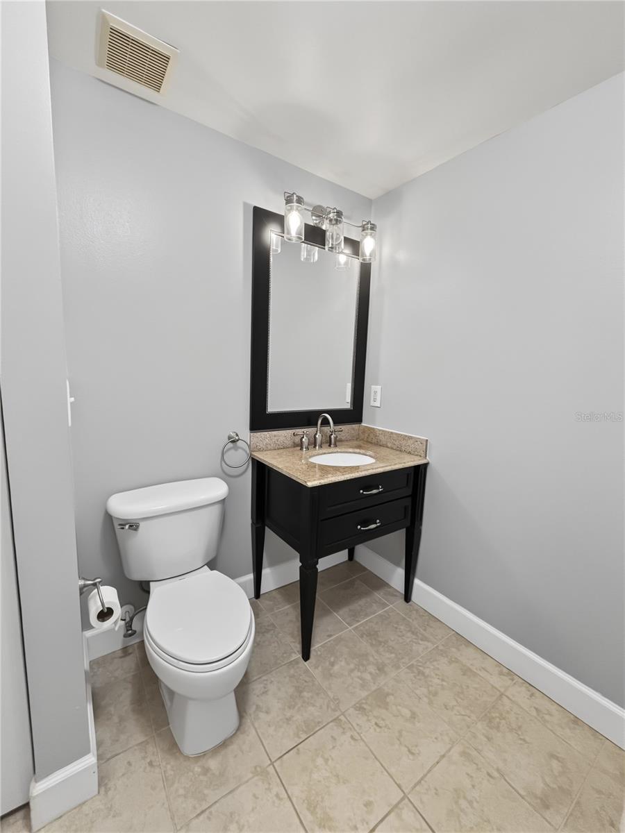 5601 Bentgrass Dr #10-112 Property Photo 7