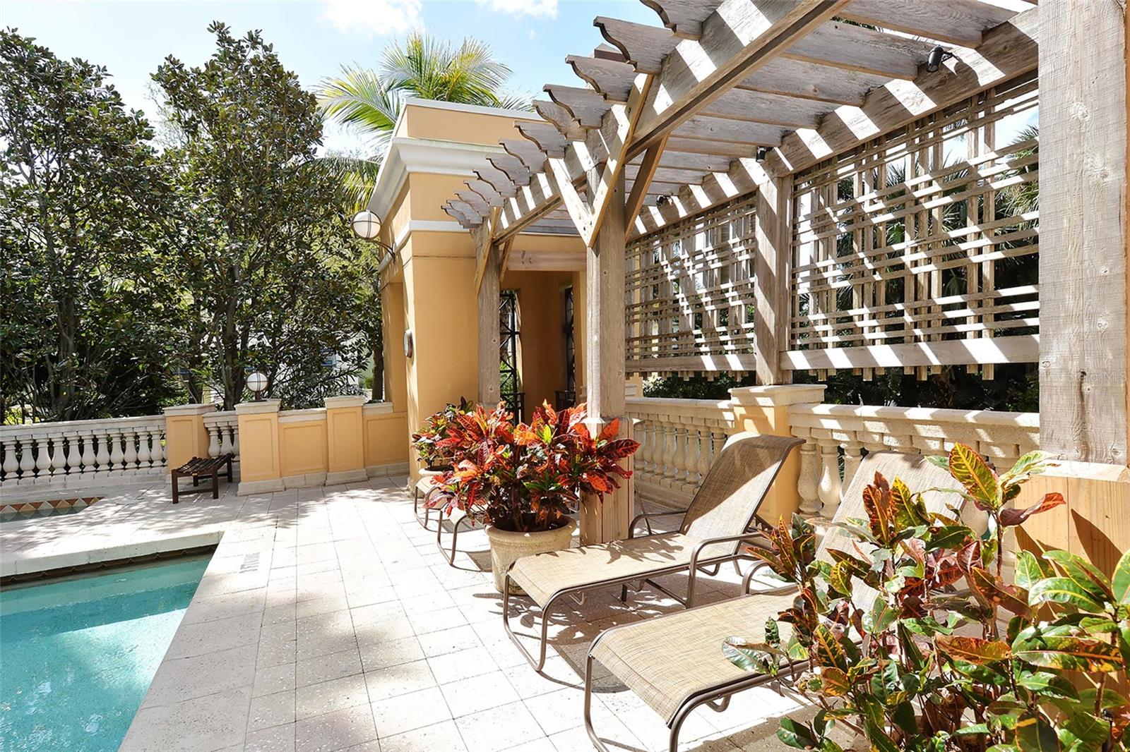 750 N Tamiami Trl #304 Property Photo 60