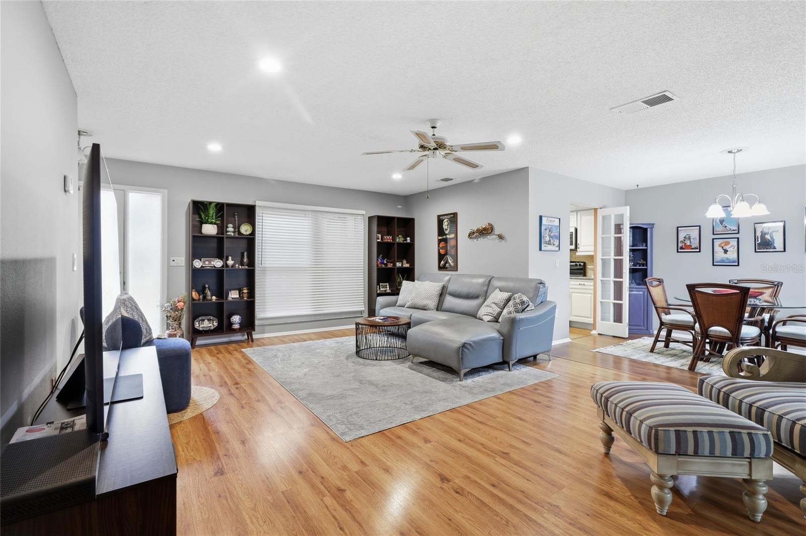 3191 Glen Elyn Blvd #4 Property Photo 5