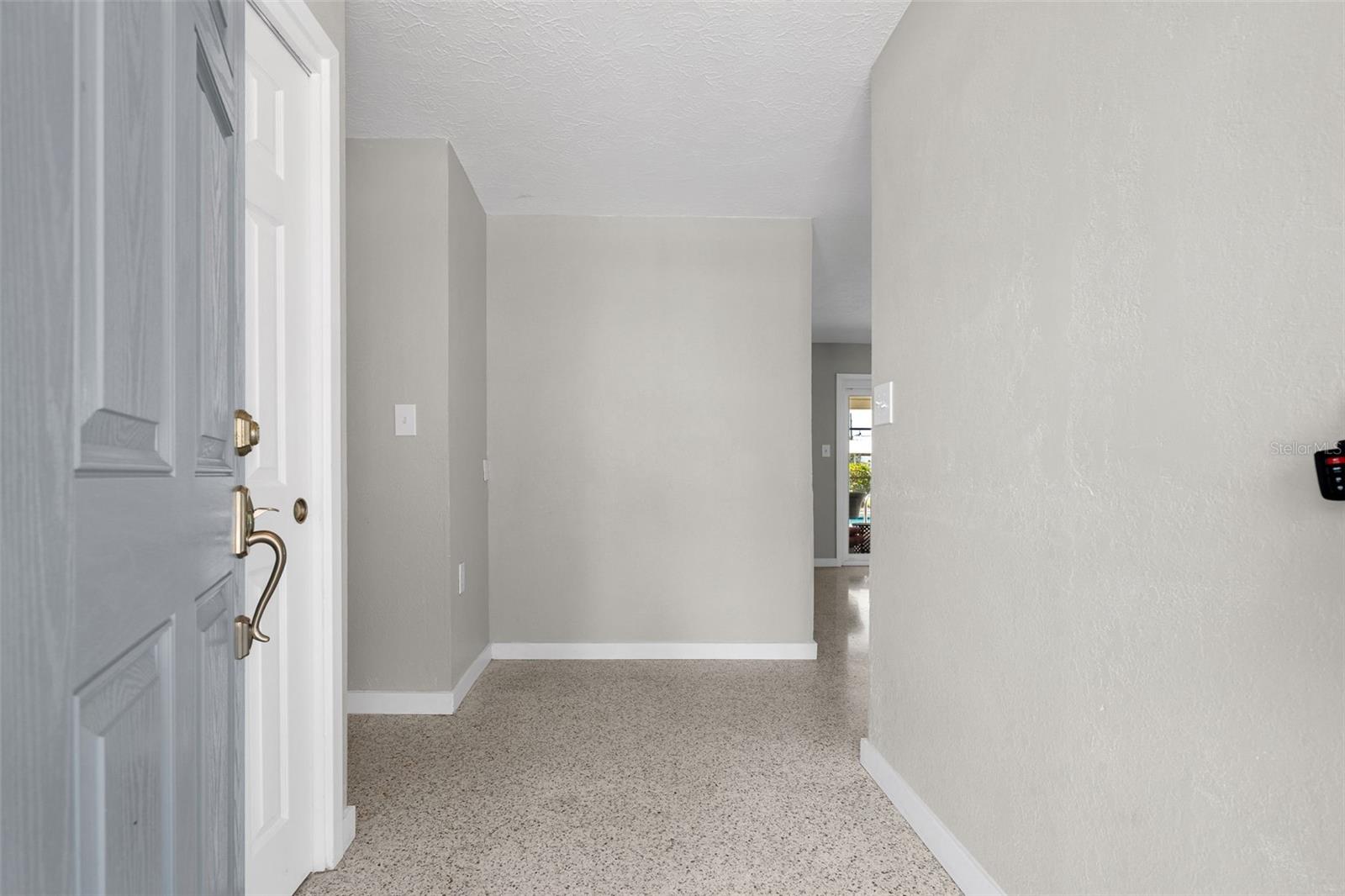 4331 Pompano Ln Property Photo 5