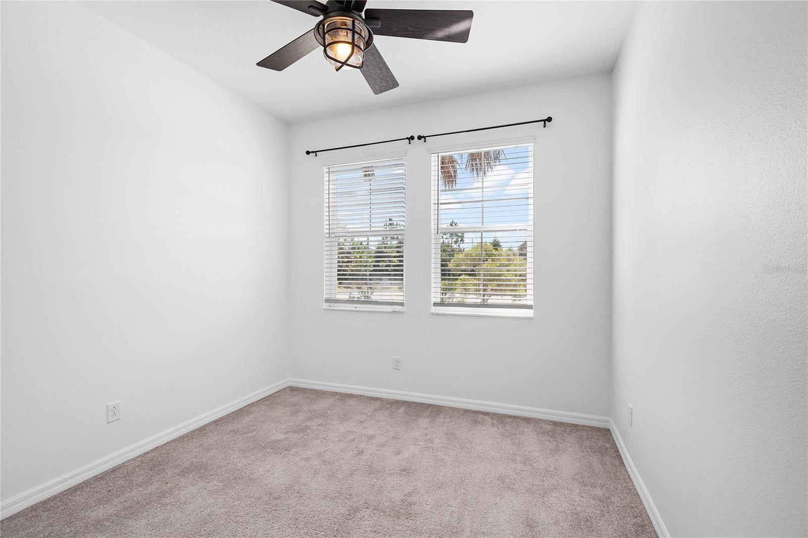 8561 Whispering St Property Photo 24