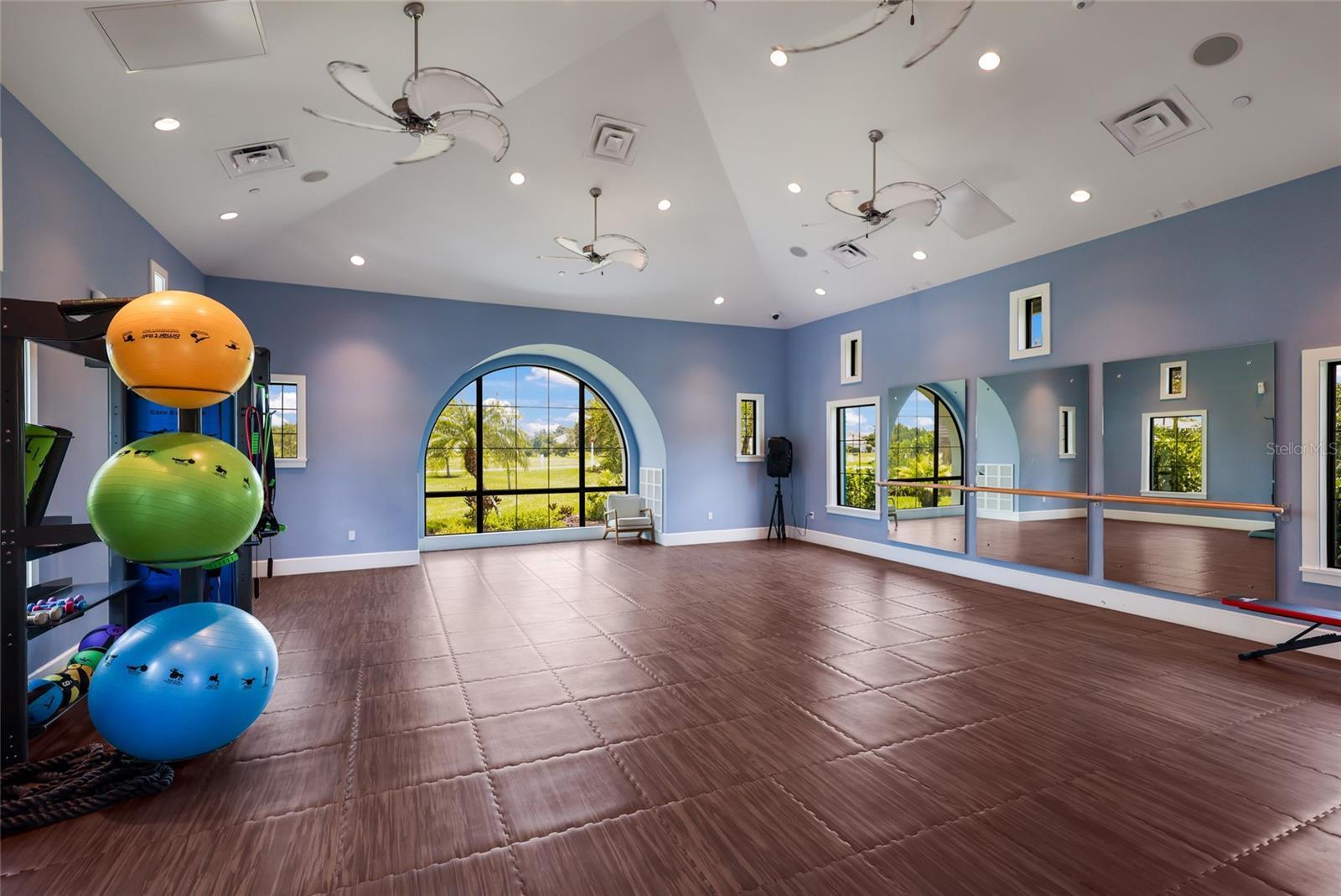 8011 Anthirium Loop Property Photo 37