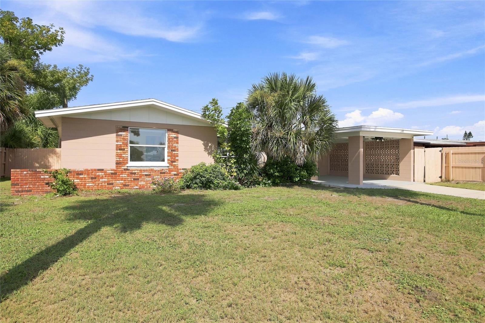 1509 BANYAN DR Property Photo 1