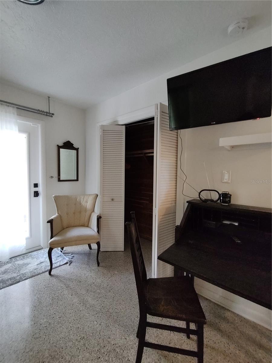 3400 Clark Dr Property Photo 16