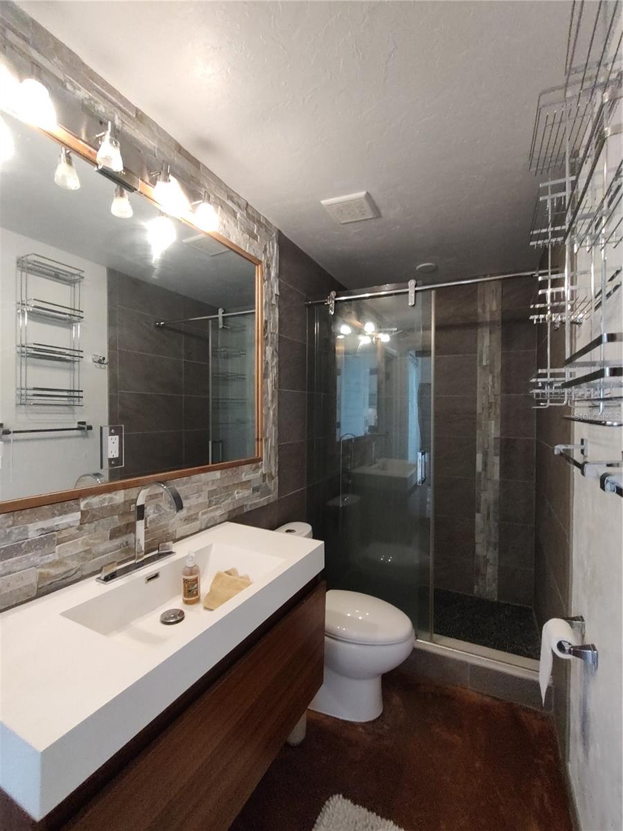 3400 Clark Dr Property Photo 30