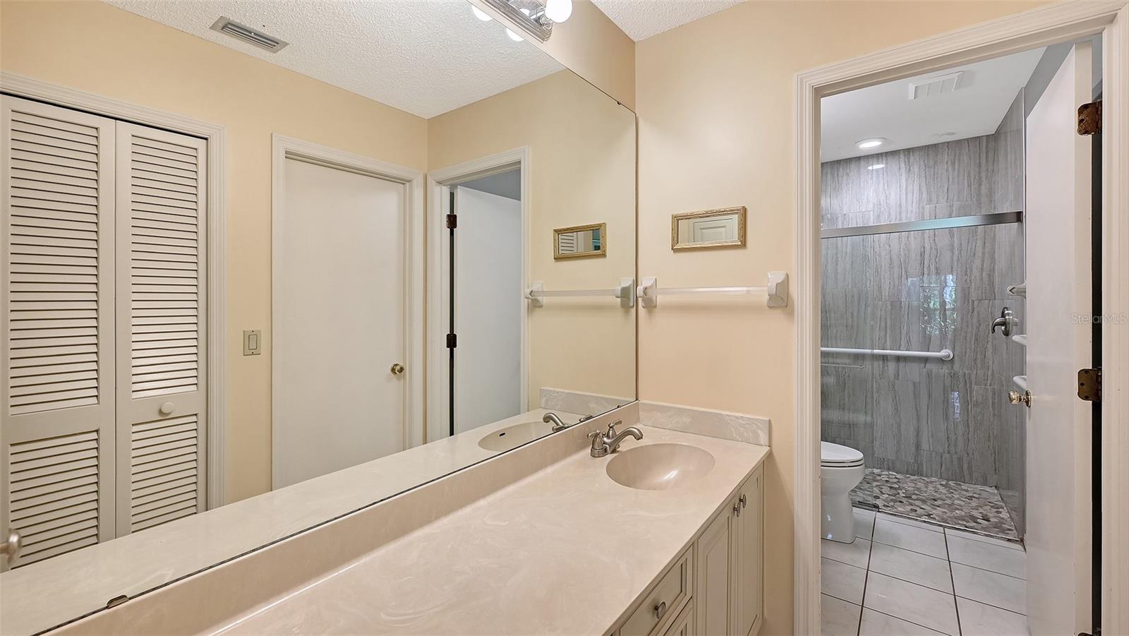 5515 Chanteclaire #41 Property Photo 15