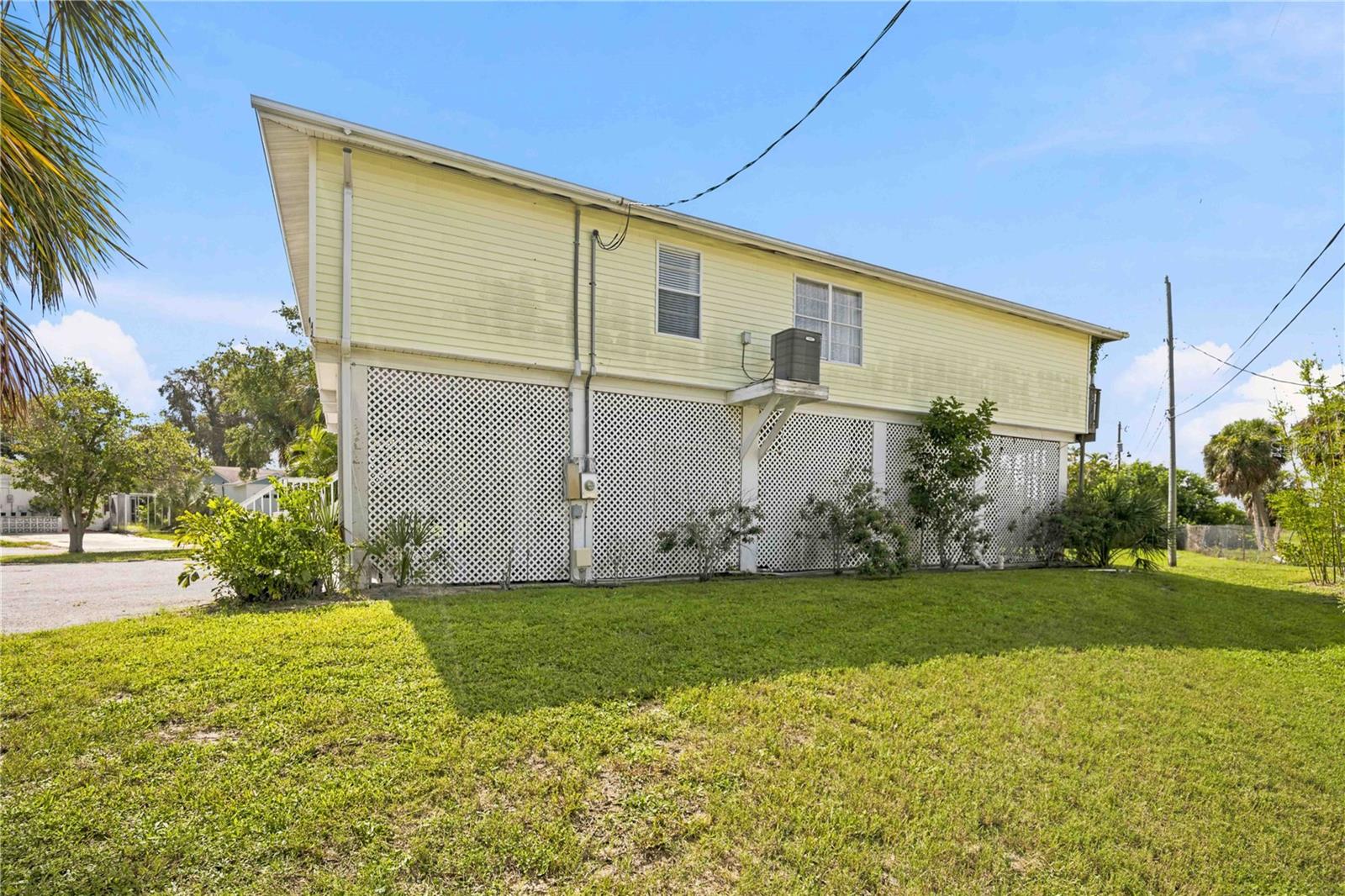 6904 22nd St W Property Photo 46