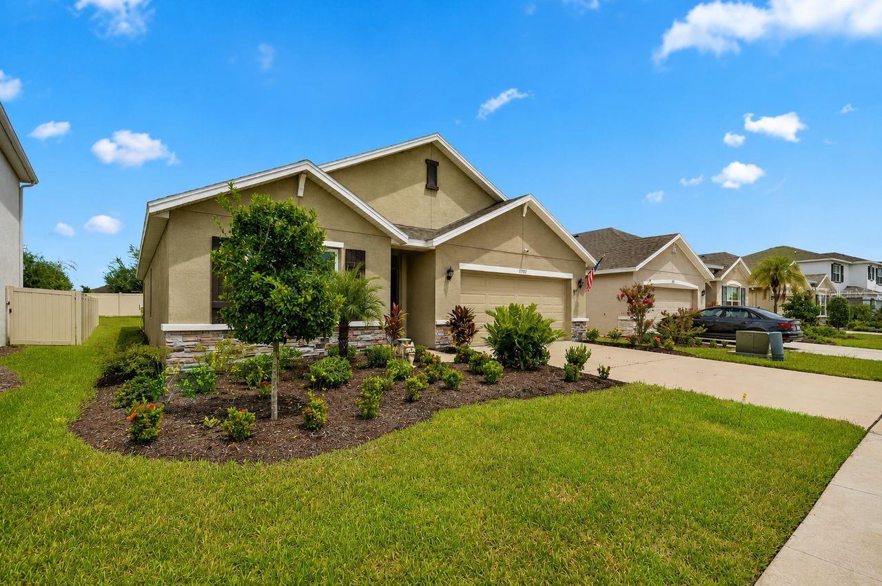 17709 Canopy Pl Property Photo 30