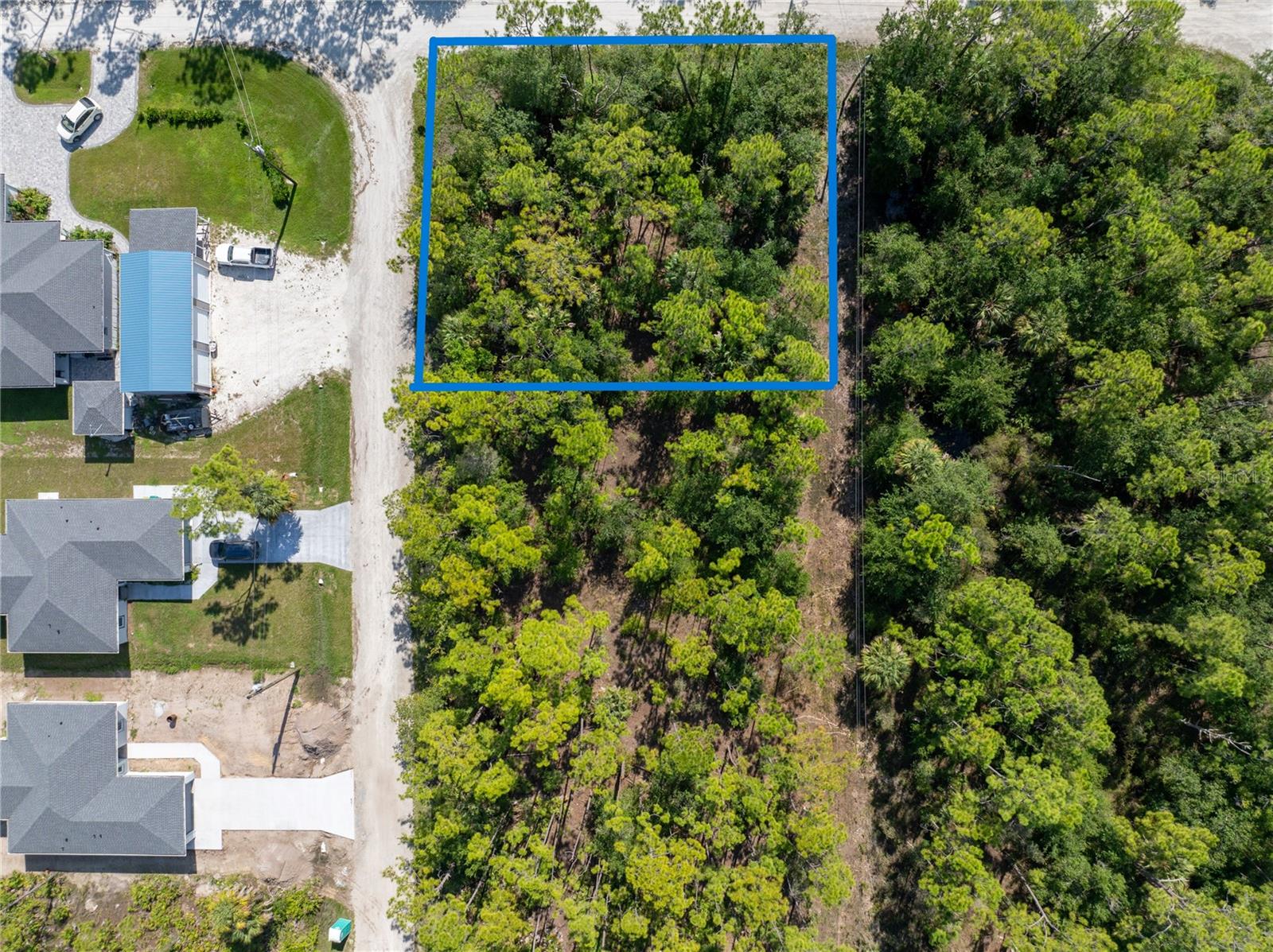 28093 Argyle Dr Property Photo 2
