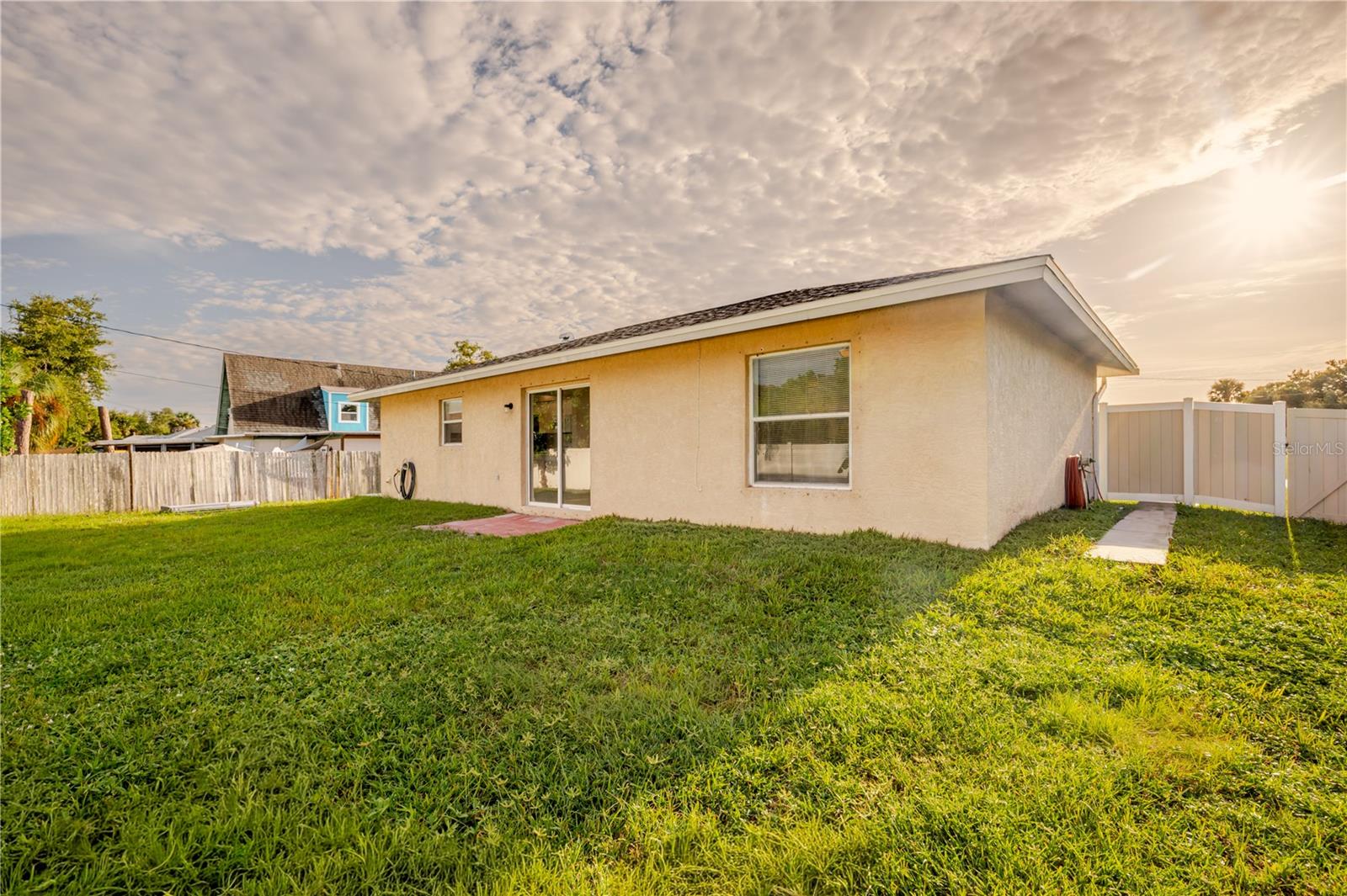 3147 Lobelia Rd Property Photo 34