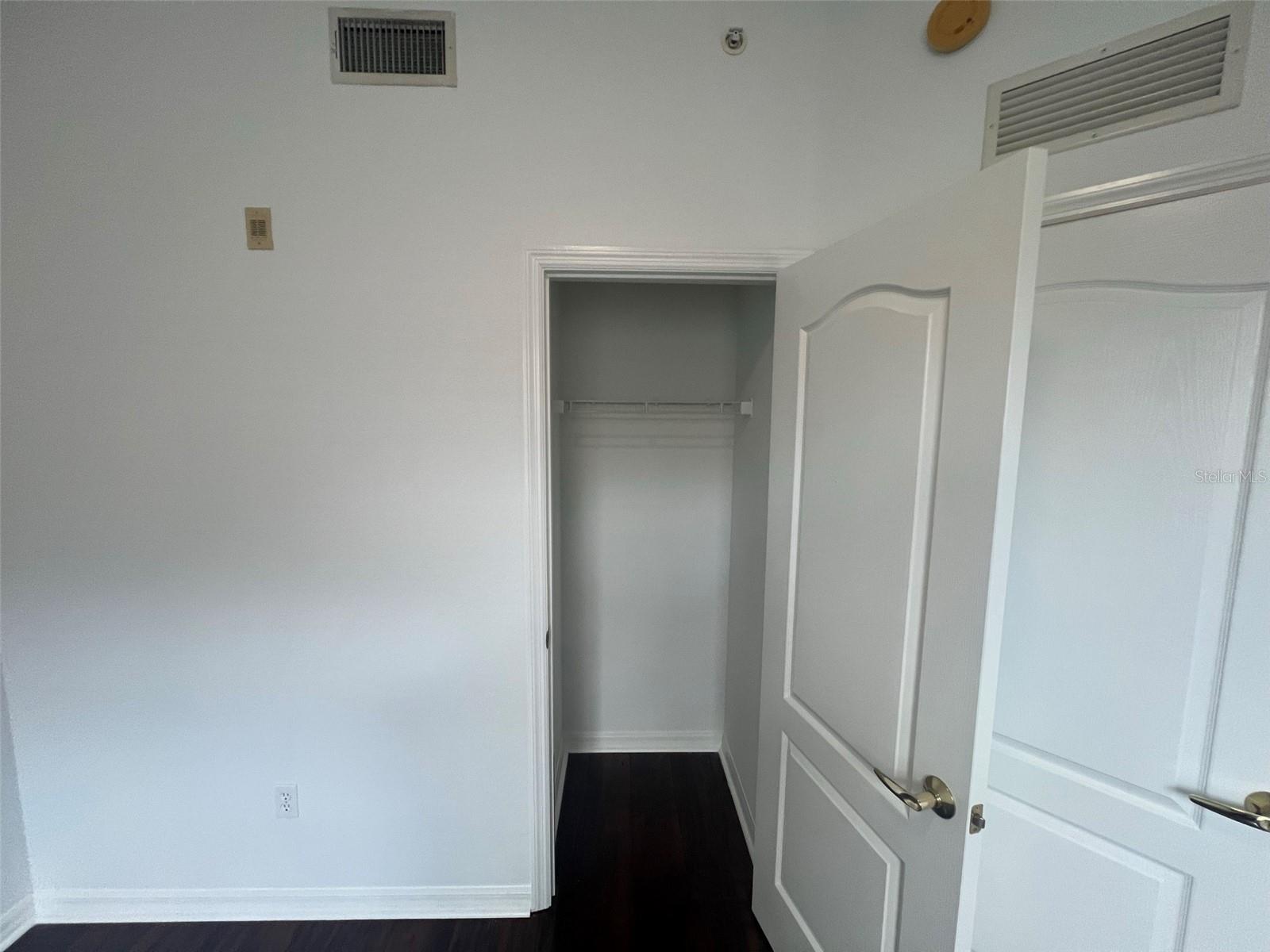 4270 Vicenza Dr #b40 Property Photo 12