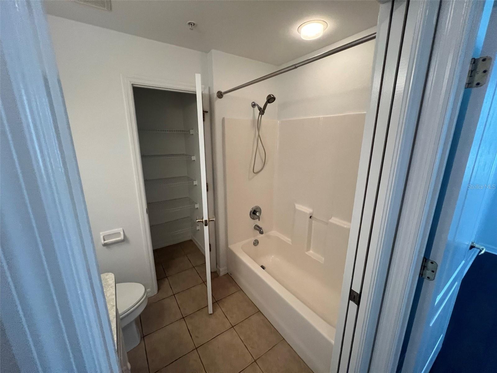 4270 Vicenza Dr #b40 Property Photo 26