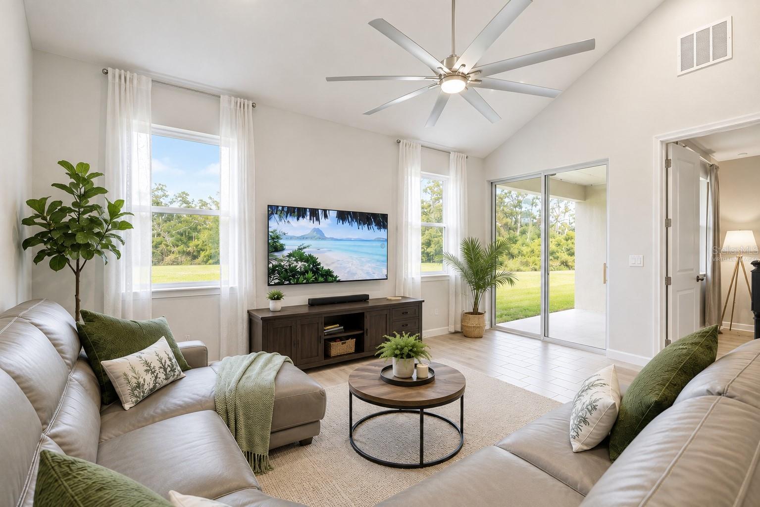5658 Silverbridge Trl Property Photo 17